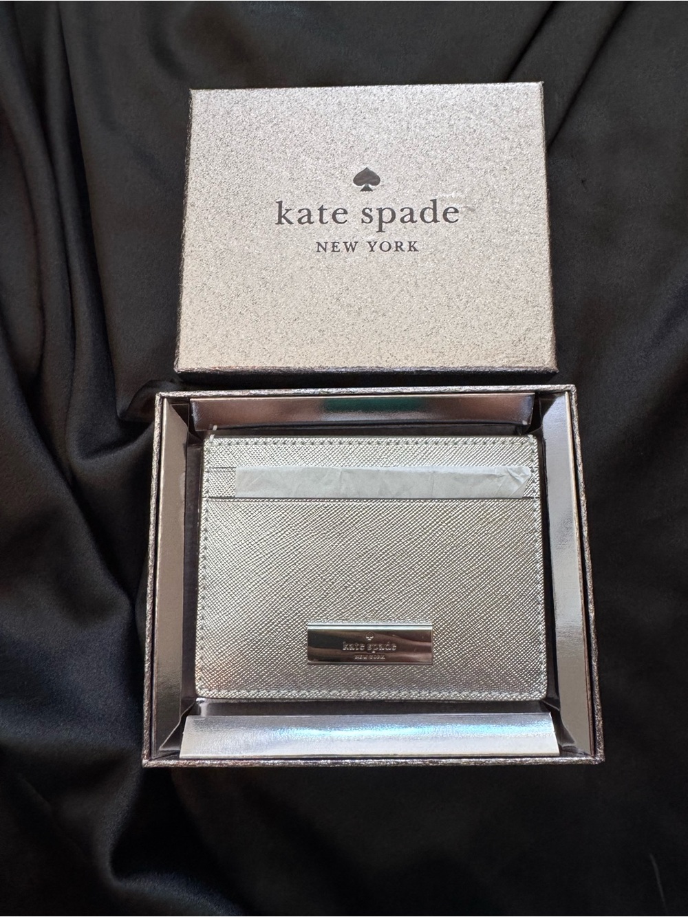 NWT Kate Spade Kenzie Metallic Saffiano Card Holder Silver Lunar Light
